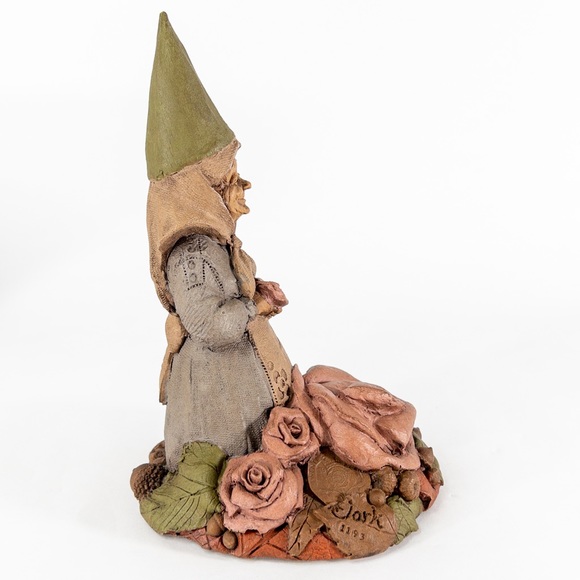 Signed Tom Clark MOM Gnome - Rosie 1987
Mold #35 Style #1193 VTG Retired - Picture 9 of 14